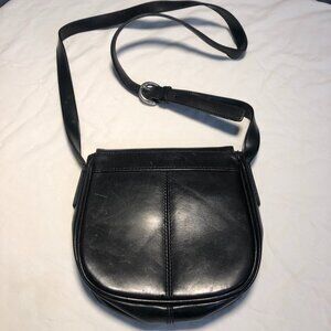 Gap small black Crossbody small flap leather purse with strap